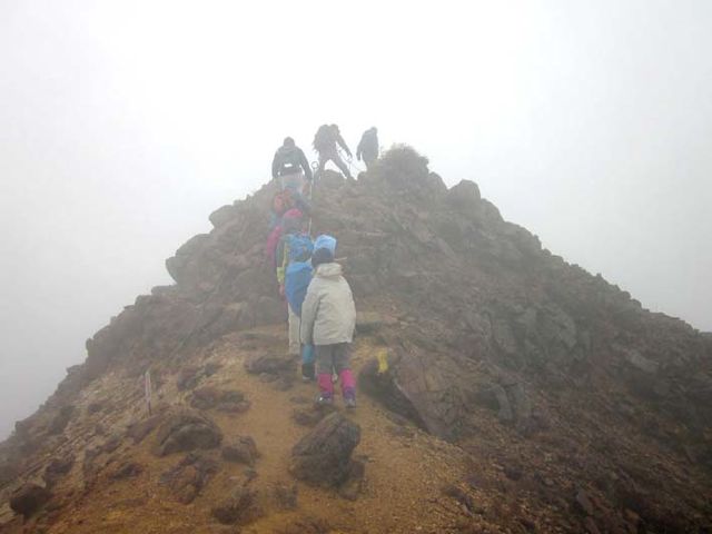 15 帰路の馬の背